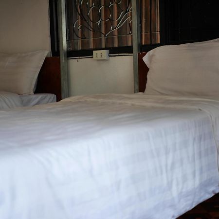 Y Not Laos Hostel Luang Prabang Zewnętrze zdjęcie