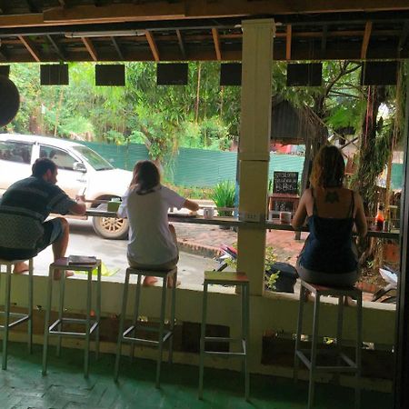 Y Not Laos Hostel Luang Prabang Zewnętrze zdjęcie