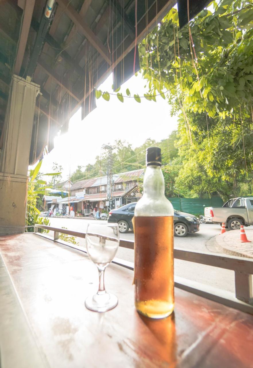 Y Not Laos Hostel Luang Prabang Zewnętrze zdjęcie