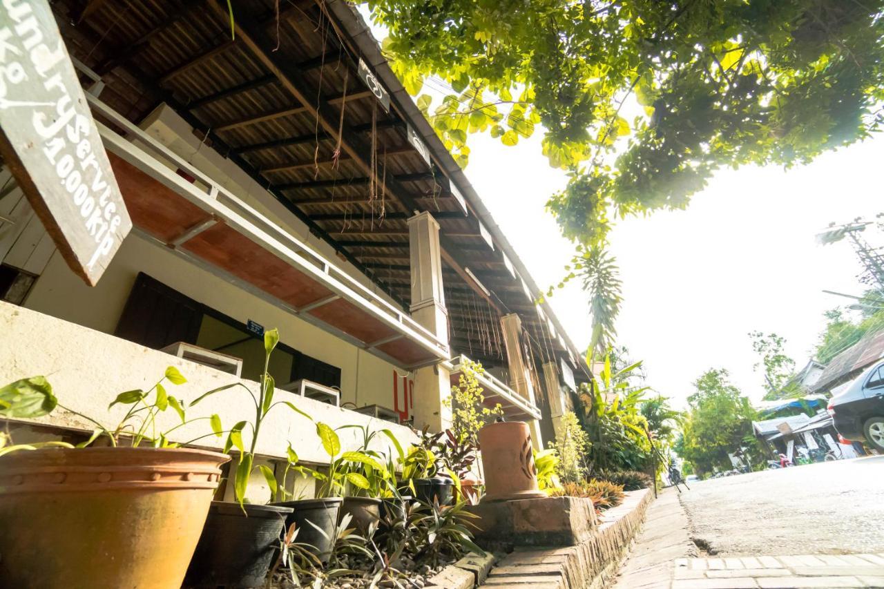 Y Not Laos Hostel Luang Prabang Zewnętrze zdjęcie